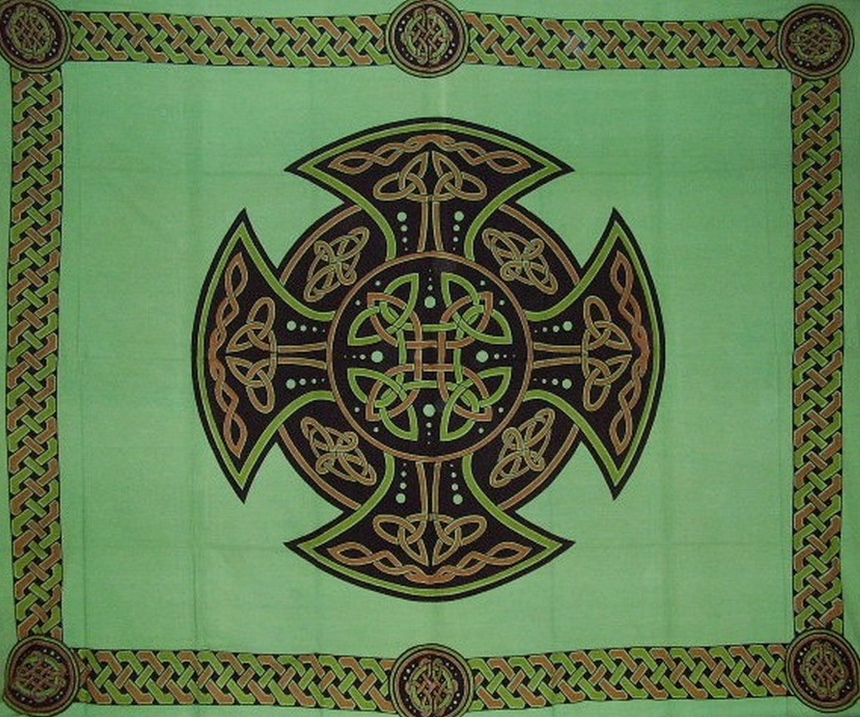 Celtic Cross Tapestry Cotton Bedspread 104" x 88" Full Green