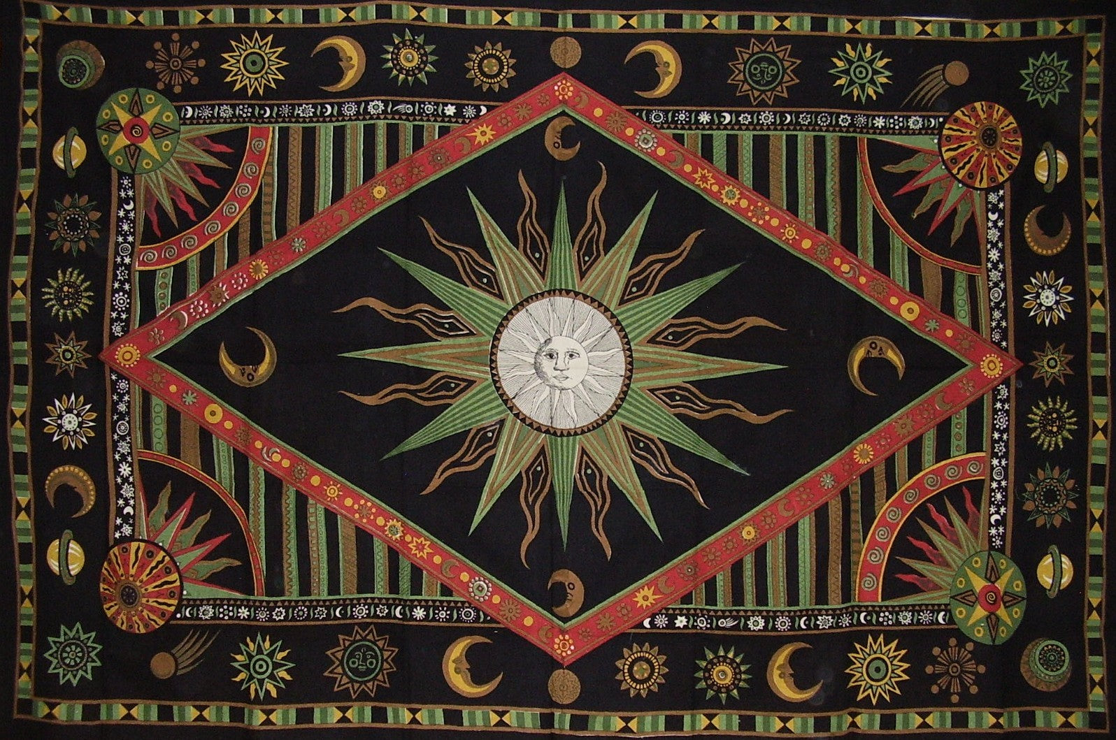 Celestial Print Tapestry Wall Hang or Spread 102 x 70 Green Twin