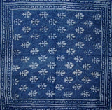 Bufanda Batik de cera Dabu azul índigo algodón claro 20 x 20