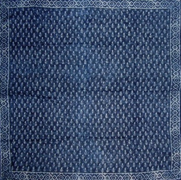 Indigoblauer Dabu-Wachs-Batikschal aus leichter Baumwolle, 42 x 42