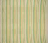 مفرش سرير مضلع من القطن الثقيل مقاس 98 بوصة × 88 بوصة أخضر وأصفر بالكامل على اللون البيج