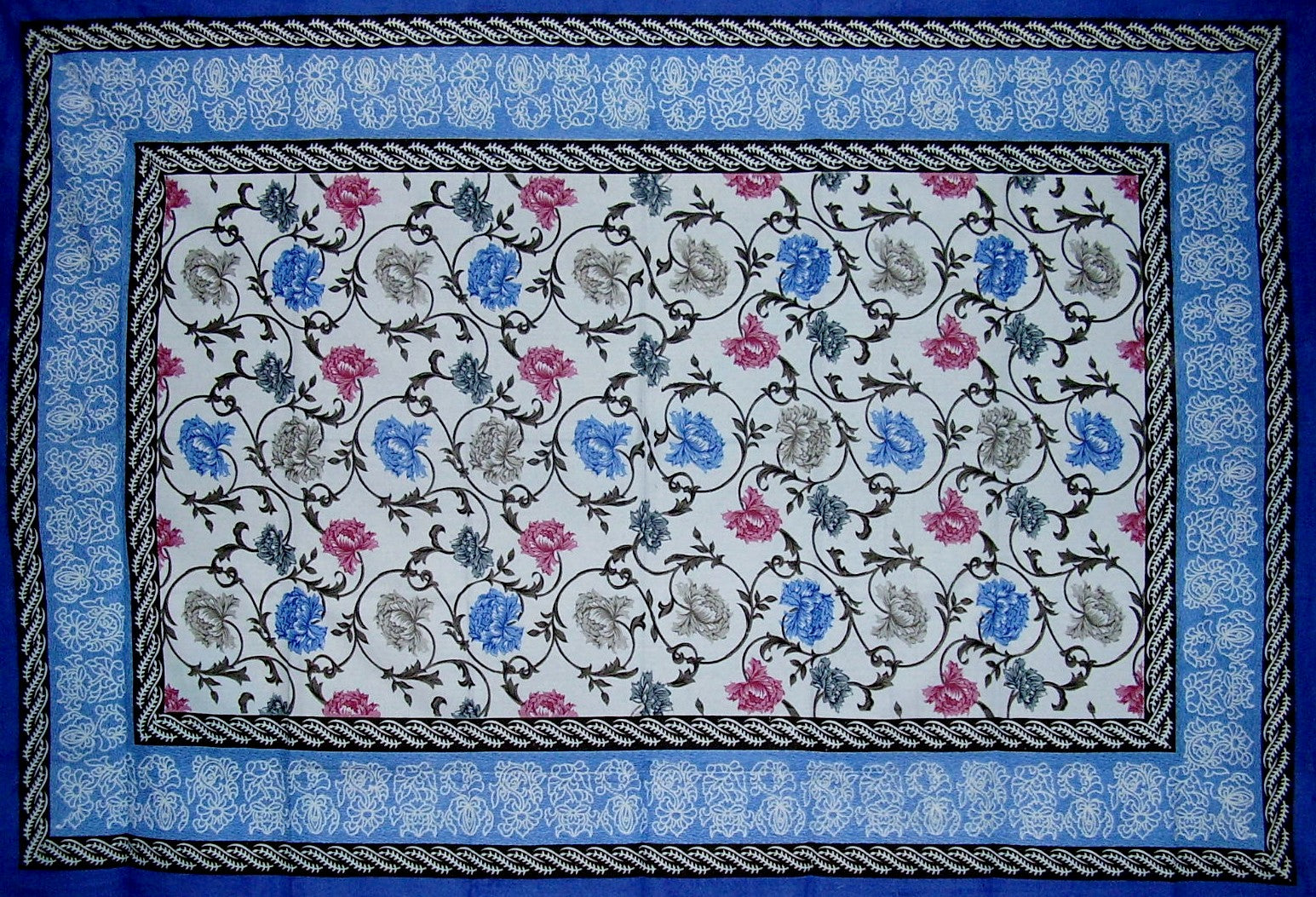 Mediterranean Floral Tapestry Cotton Bedspread 104" x 70" Twin Blue