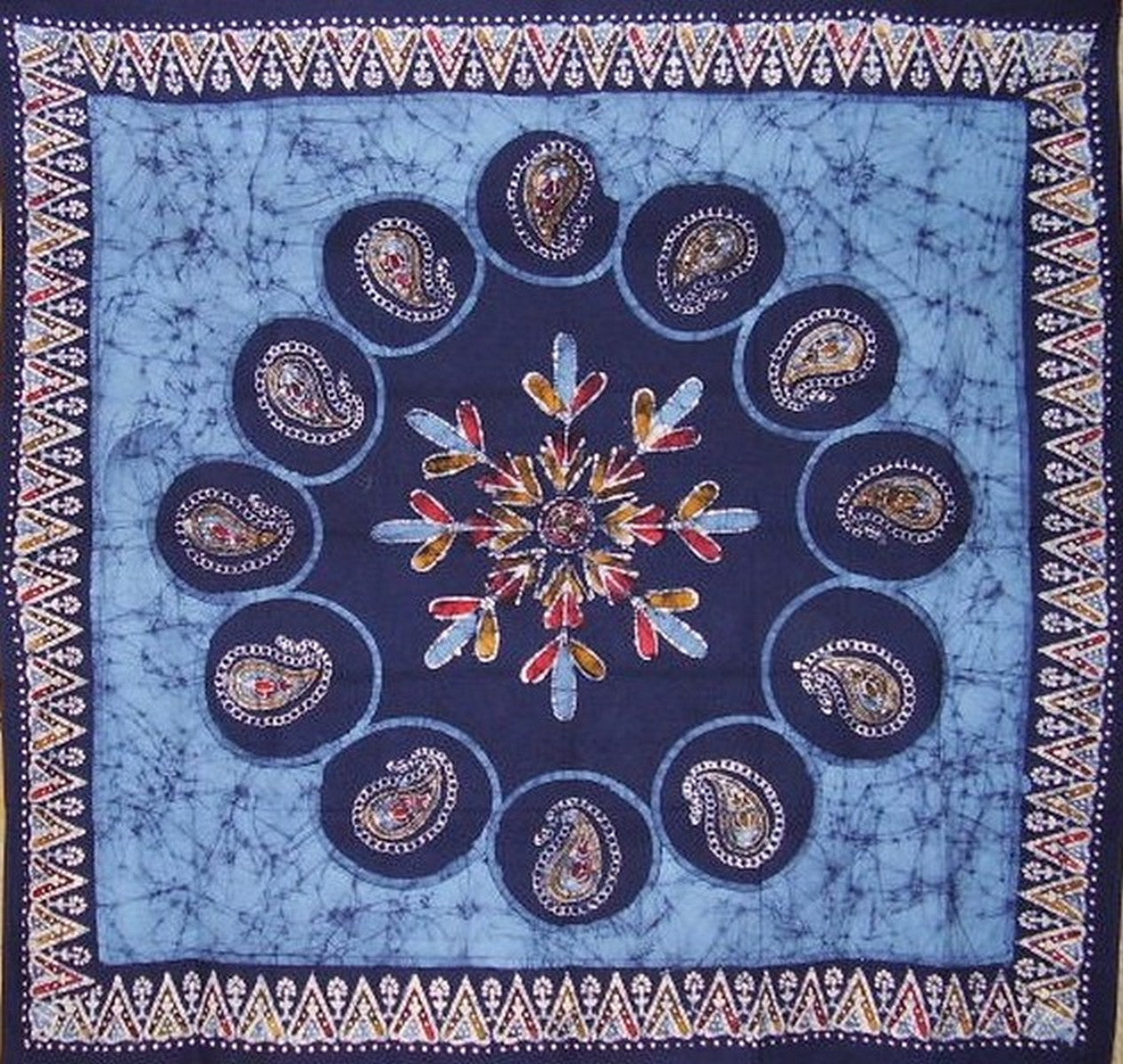 Quadratische Batik-Tischdecke aus Baumwolle, 152,4 x 152,4 cm, Blau