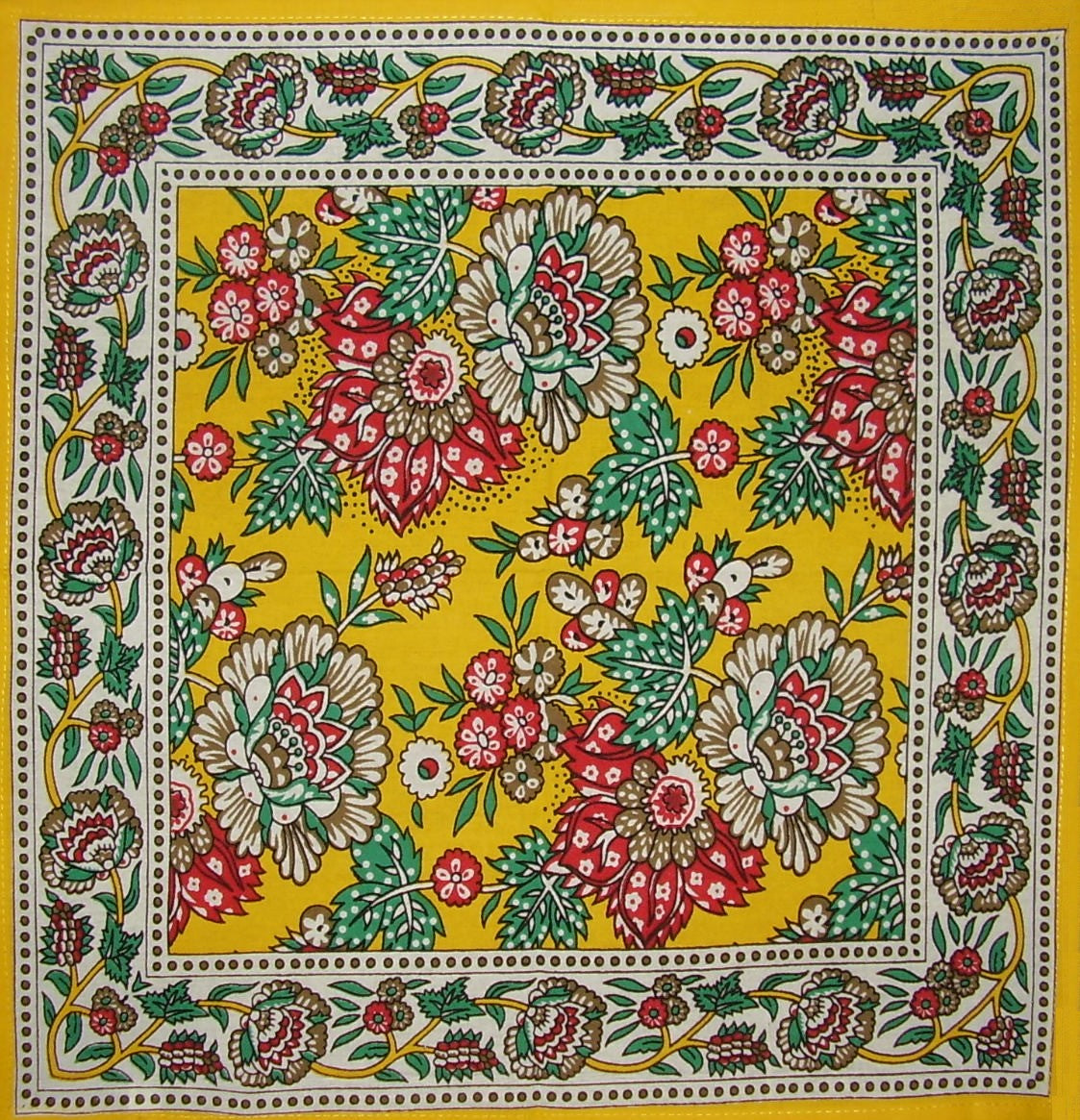 Baumwollserviette mit Blumendruck, 43,2 x 43,2 cm, Honiggelb 