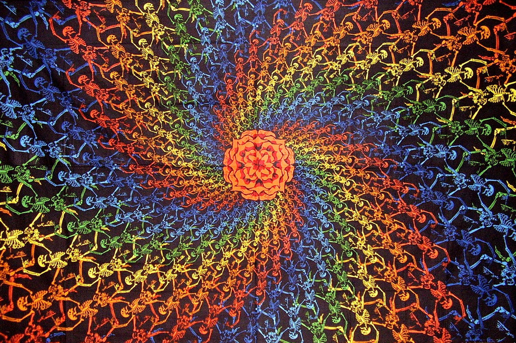 Psychedelic 3-D Spiral Skeletons Cotton Wall Hanging 90" x 60" Multi Color